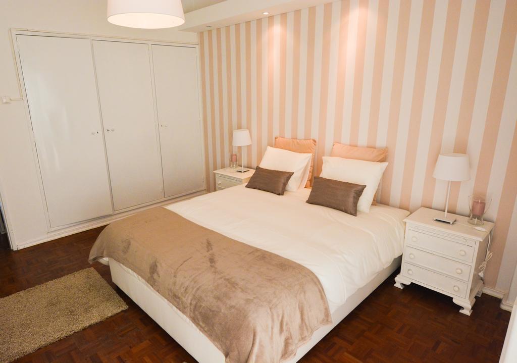 4U Lisbon Guesthouse Стая снимка
